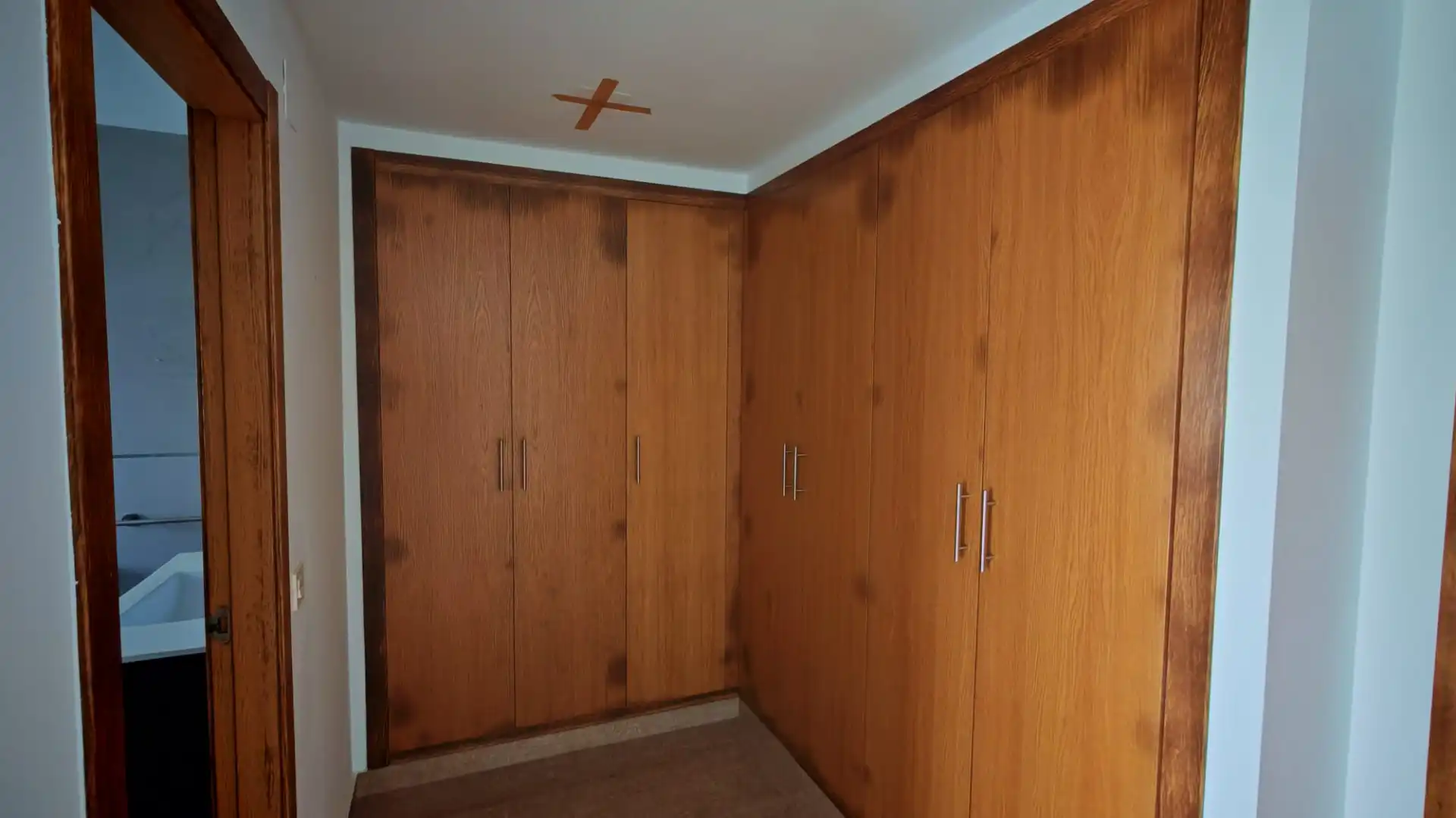 Schlafzimmer von Einfamilien-Reihenhaus zum Verkauf in Valencia mit Terrasse, Abstellraum und Ofen