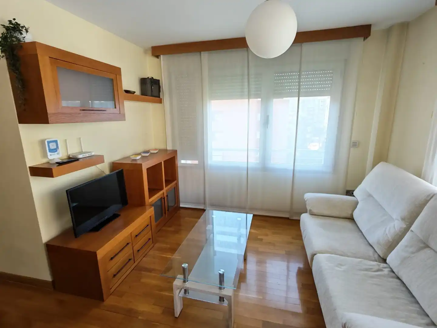 Living room of Flat for rent in Murcia  with Air Conditioner, Heating and Terrace