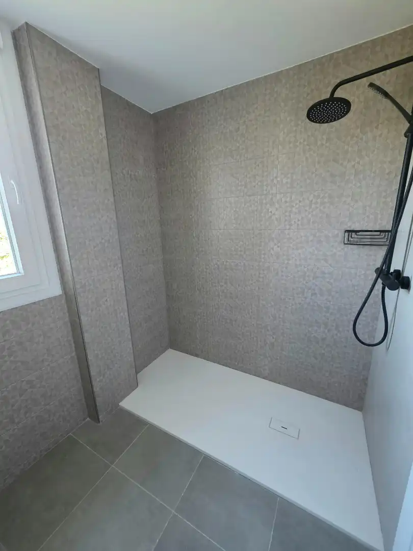 Baño de Dúplex en venta en A Malata - Catabois - Ciudad Jardín