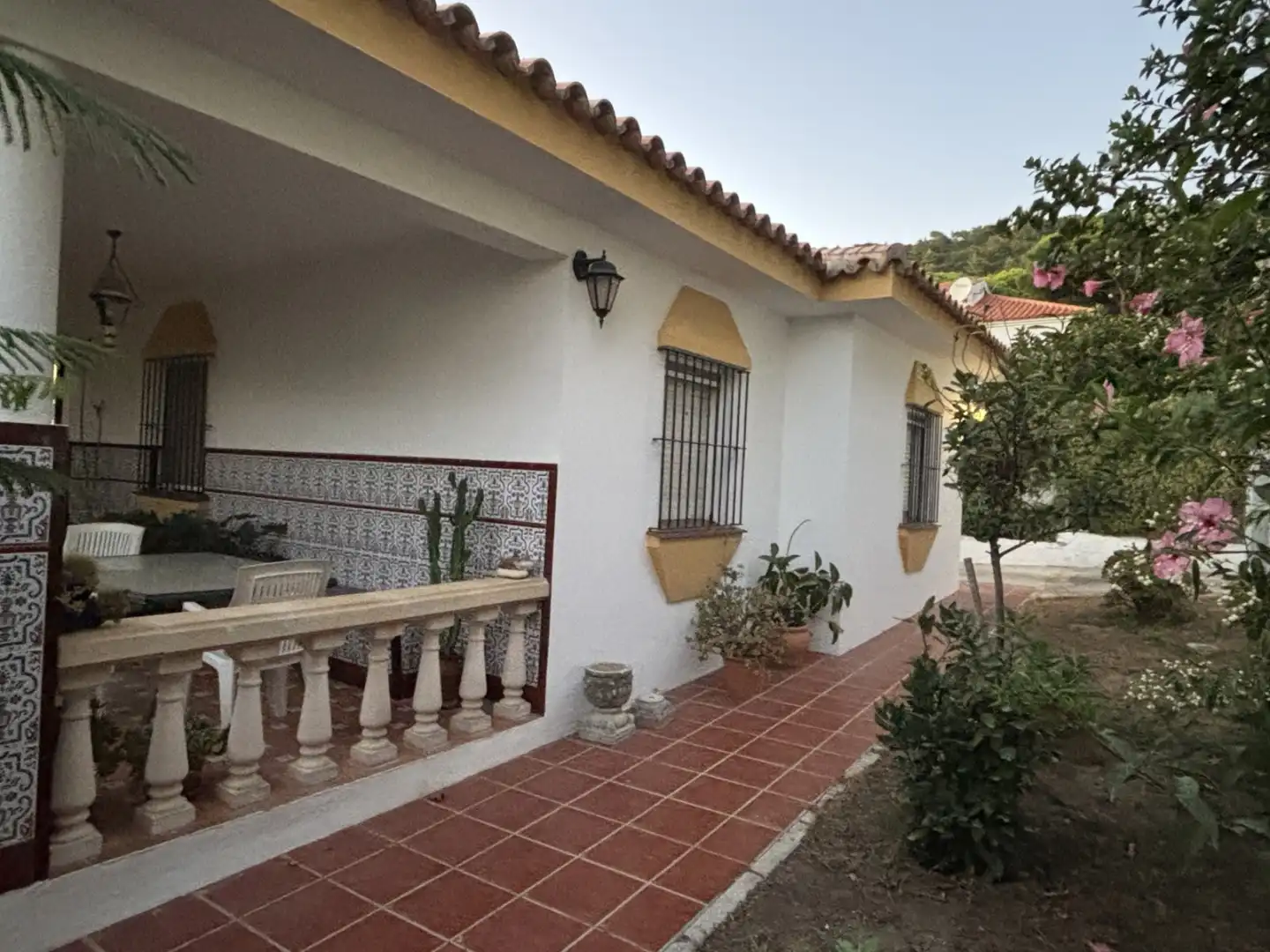 Vista exterior de Casa o chalet en venta en Barbate con Terraza