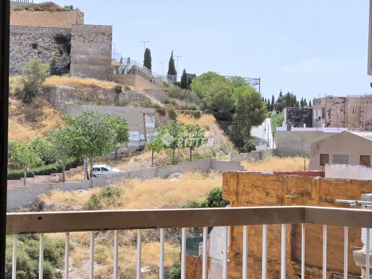 Appartement avec terrasse à vendre à Calle Cuatro Santos 25