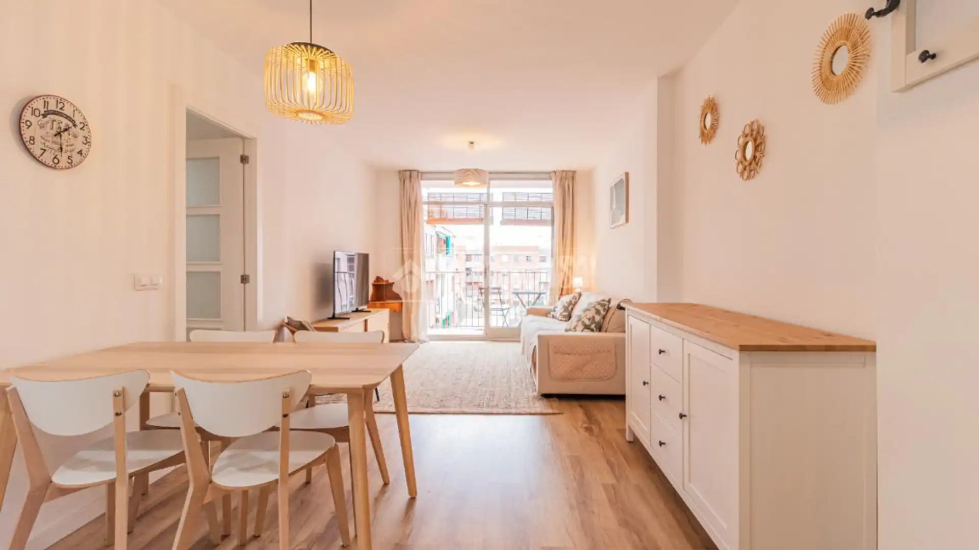 Vista exterior de Piso en venta en Sant Cugat del Vallès con Aire acondicionado, Terraza y Balcón