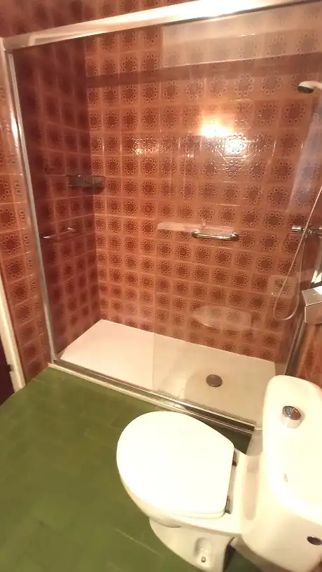 Bany de Casa o xalet en venda en Vilanova del Camí amb Calefacció, Terrassa i Forn