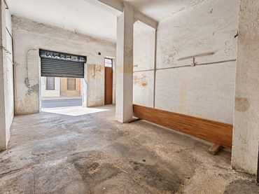 Local comercial en venda a Beiro