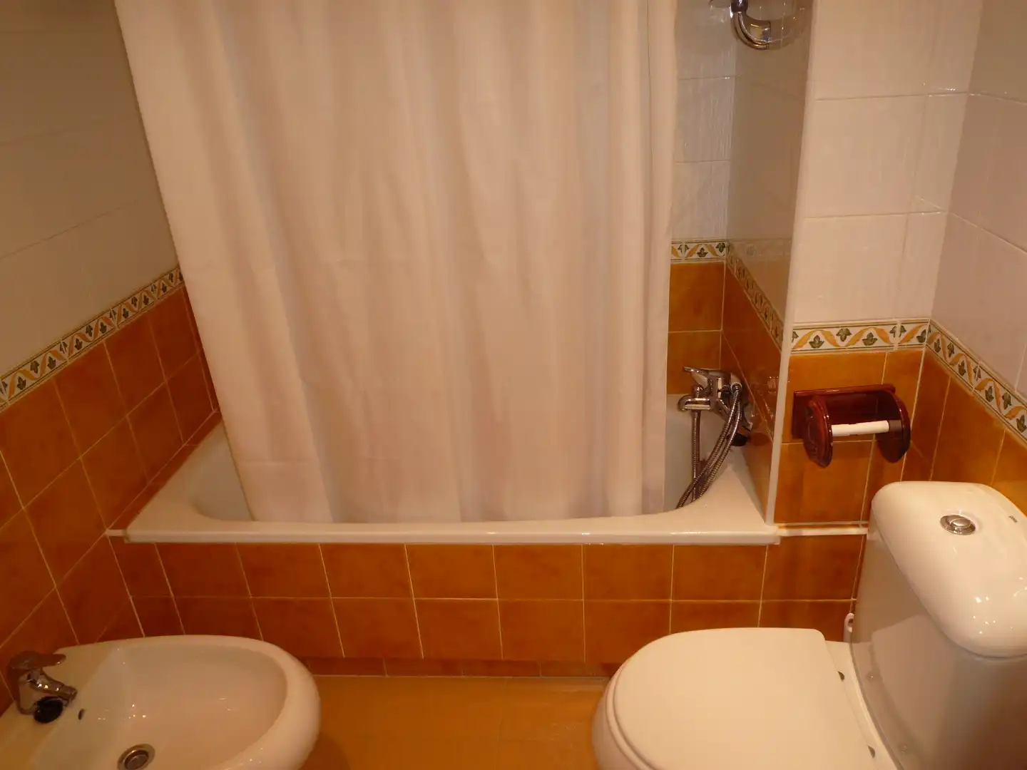 Baño de Apartamento de alquiler en Málaga con Aire acondicionado, Amueblado y Lavadora