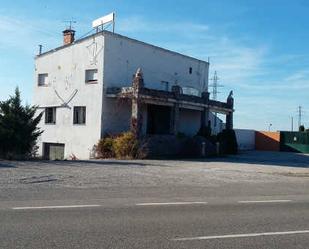 Building for sale in Tàrrega
