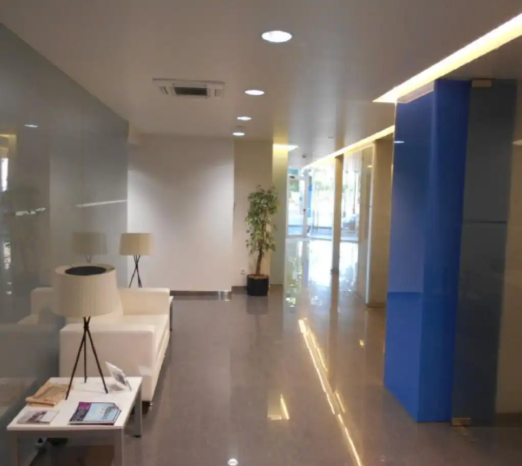 Local comercial en venta en Francesc Macià, imagen 3