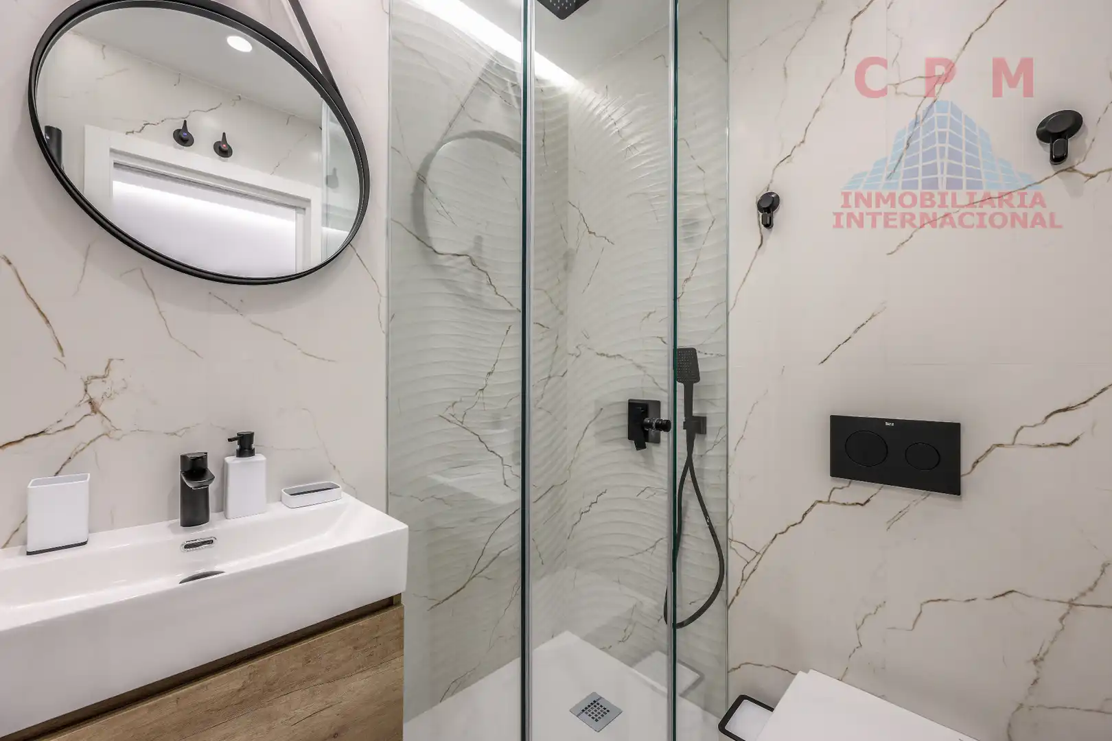 Baño de Piso de alquiler en Madrid con Aire acondicionado, Calefacción y Parquet
