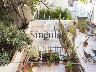Flat with balcony for sale in Eixample