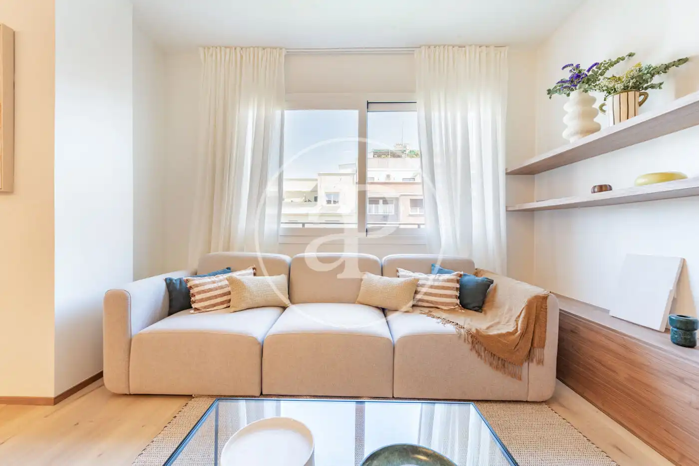 Living room of Flat for sale in Madrid  with Air Conditioner and Heating