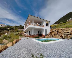 Exterior view of House or chalet for sale in Alcaucín  with Swimming Pool
