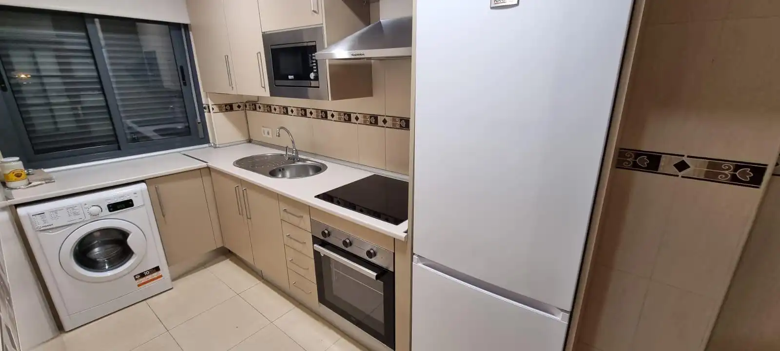 Cocina de Piso de alquiler en Córdoba con Aire acondicionado