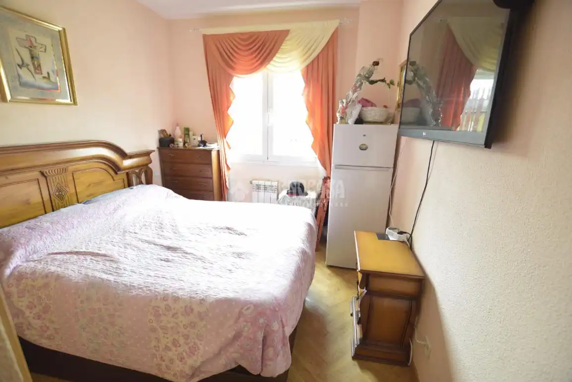 Schlafzimmer von Wohnung zum Verkauf in Alcorcón mit Gemeinschaftspool