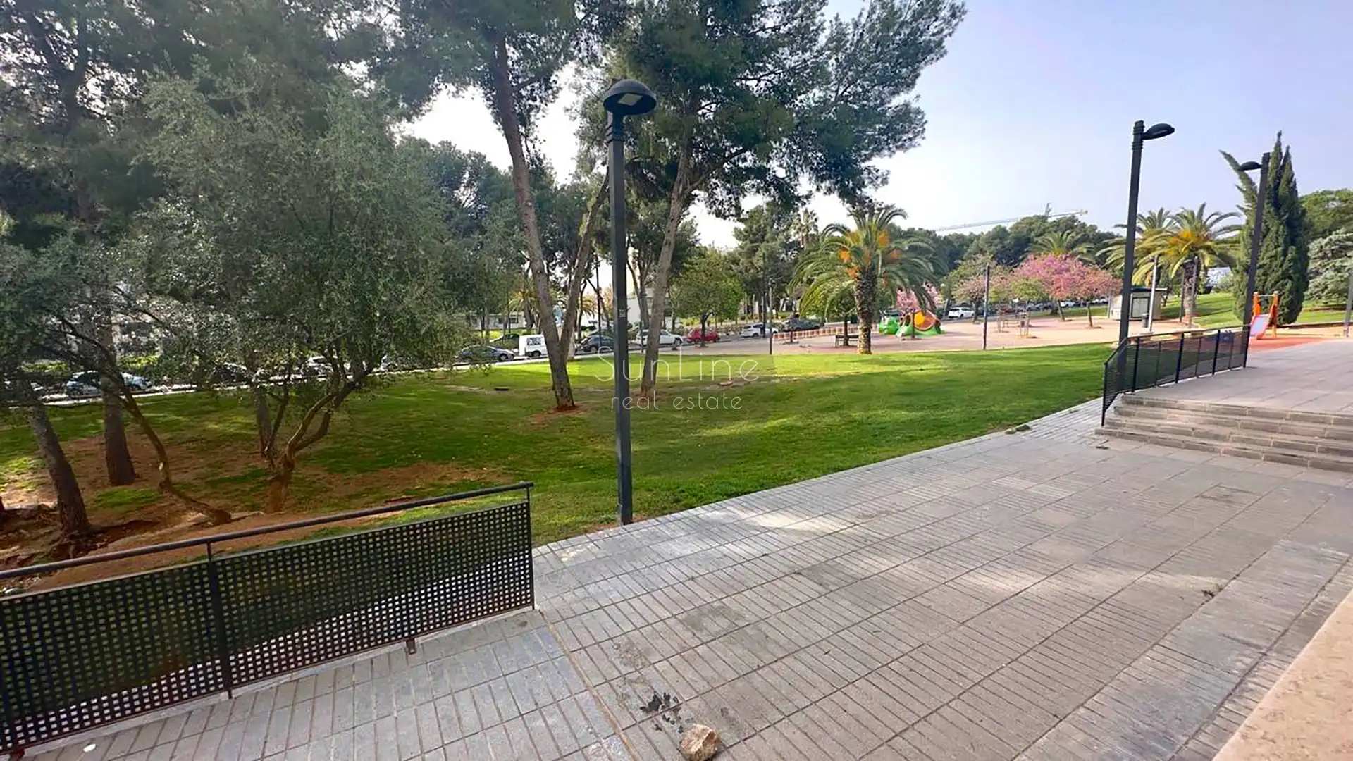 Vista exterior de Pis en venda en Torrent amb Aire condicionat i Moblat
