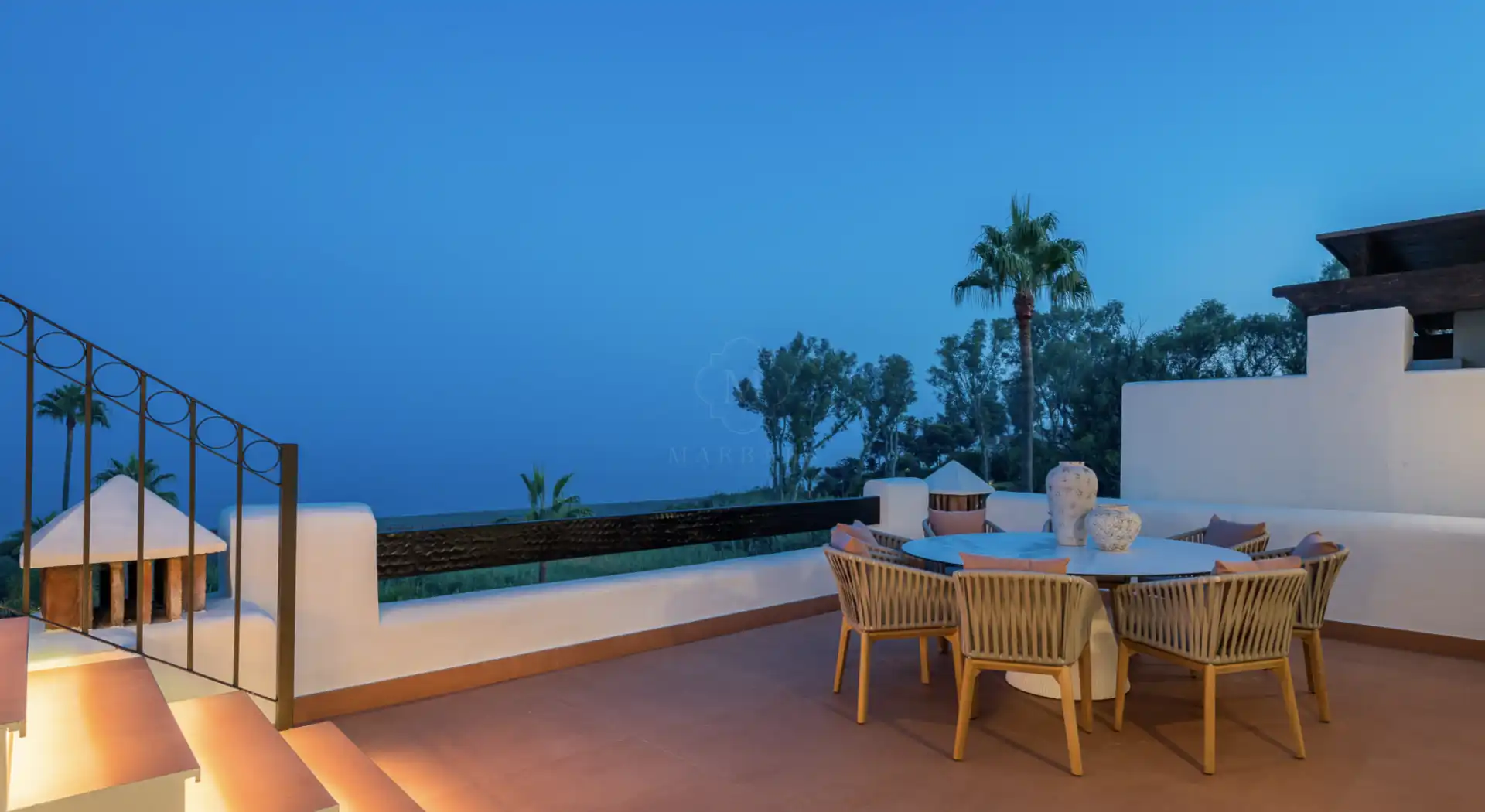 Terraza de Ático en venta en Estepona con Terraza, Piscina y Amueblado