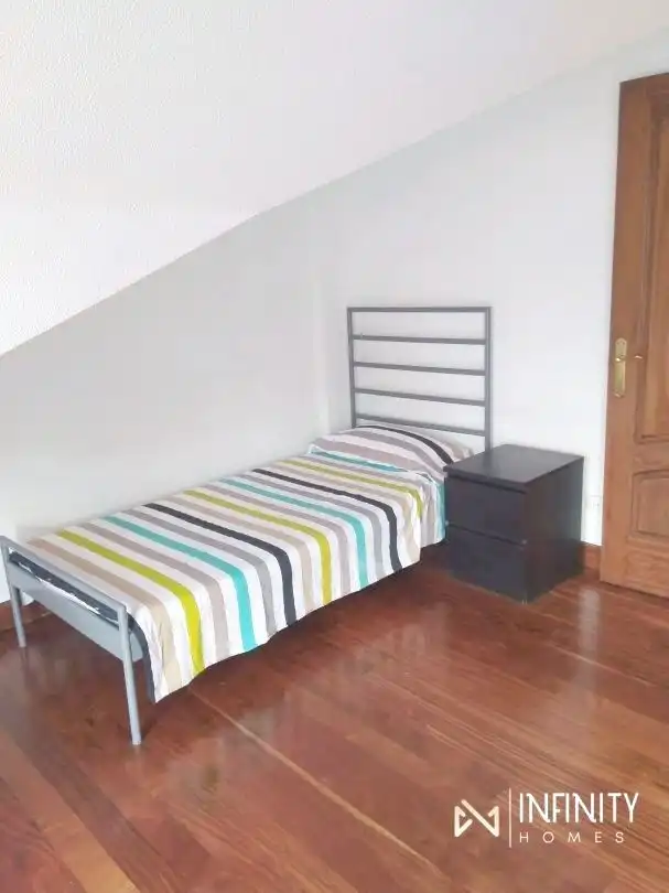 Bedroom of Flat for rent in Loiu  with Heating, Terrace and Storage room