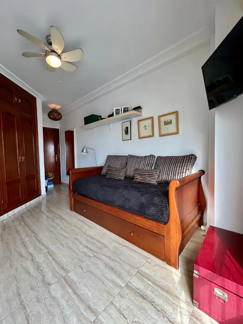 Sala d'estar de Estudi en venda en Mijas amb Aire condicionat i Moblat