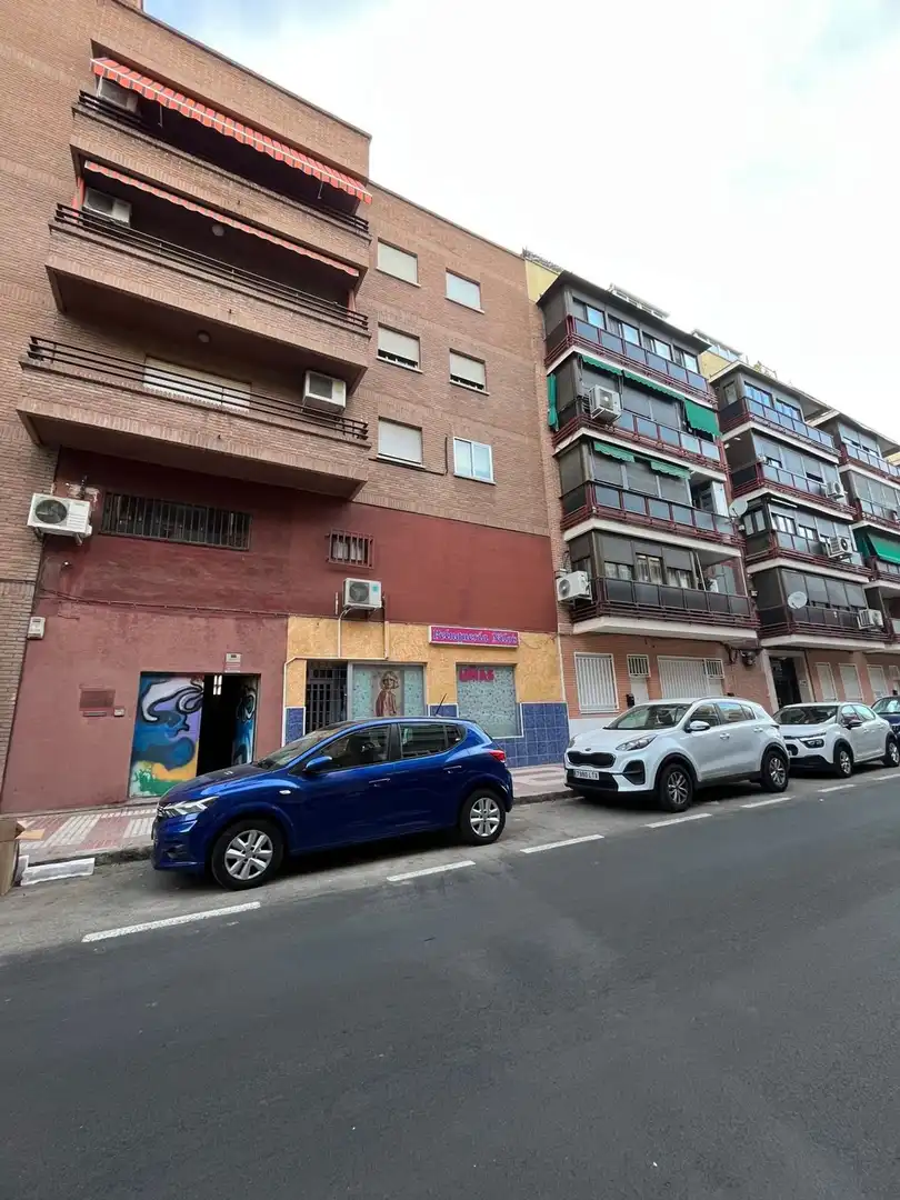 Vista exterior de Local de lloguer en Madrid