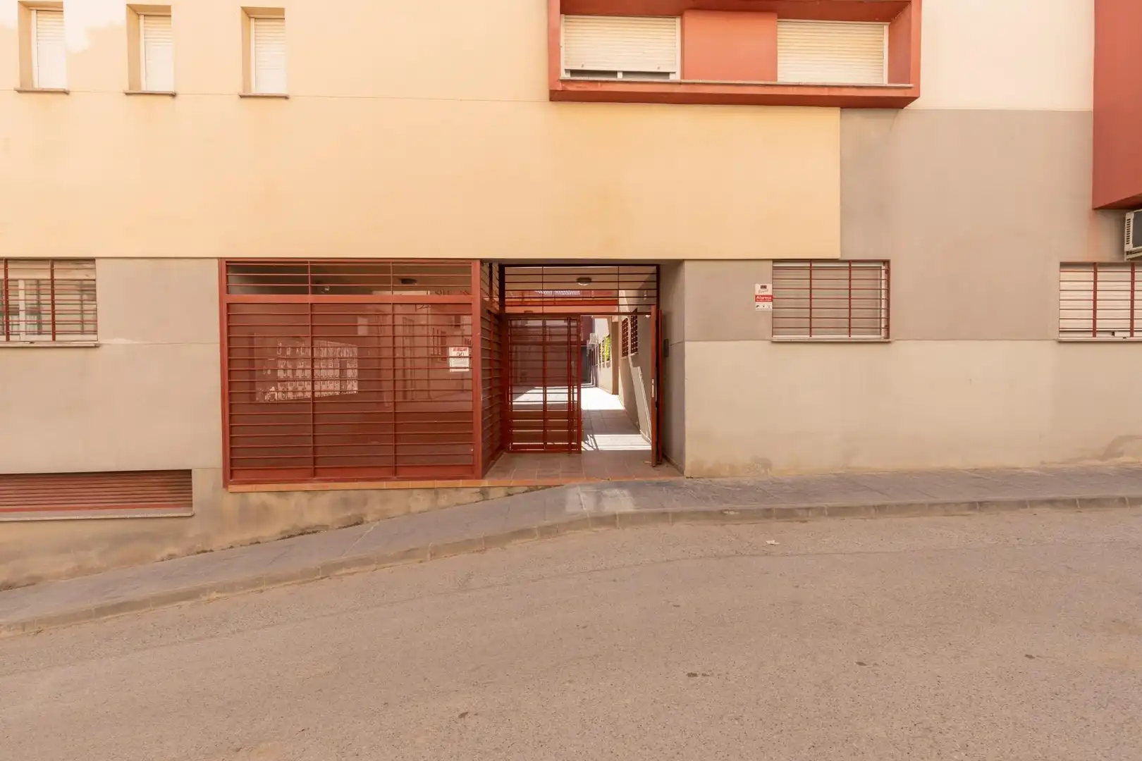 Aparcament de Pis en venda en Cijuela amb Aire condicionat, Moblat i Balcó