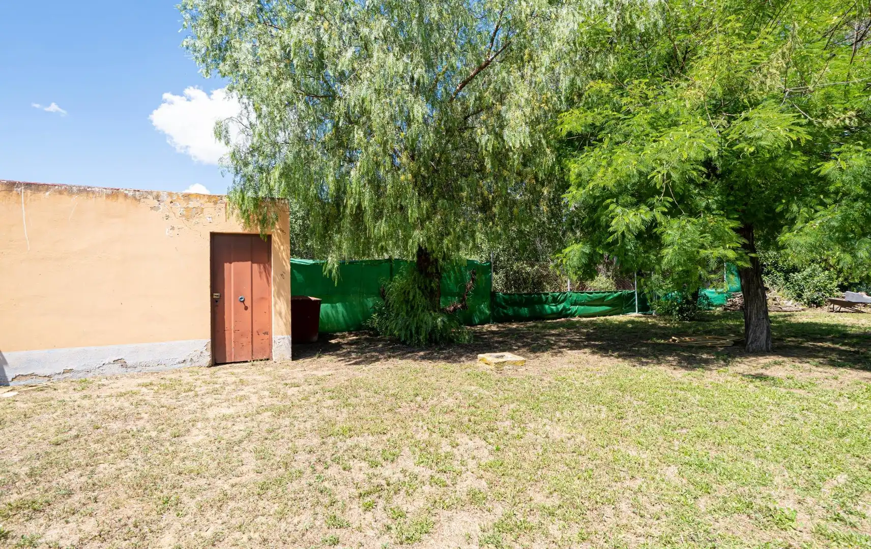 Garden of Houses for sale in Marchena  with Air Conditioner, Heating and Private garden