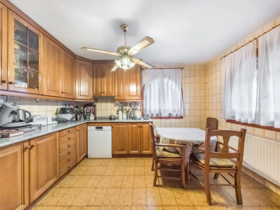 Cocina de Casa o chalet en venta en Nuevo Baztán con Aire acondicionado, Calefacción y Piscina