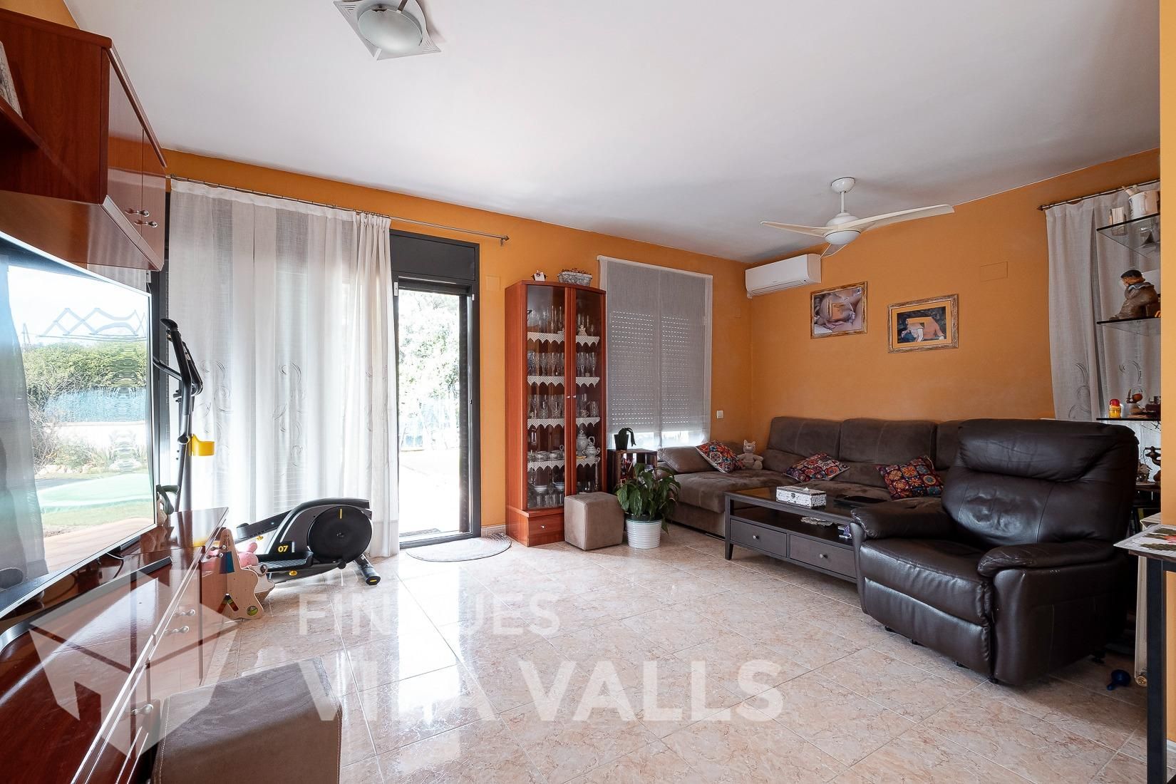 Living room of House or chalet for sale in Santa Eulàlia de Ronçana  with Heating and Private garden