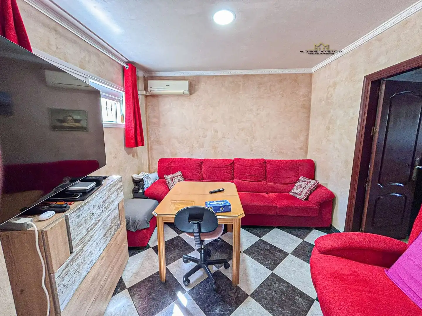 Sala de estar de Casa adosada en venta en Jerez de la Frontera con Aire acondicionado, Calefacción y Terraza