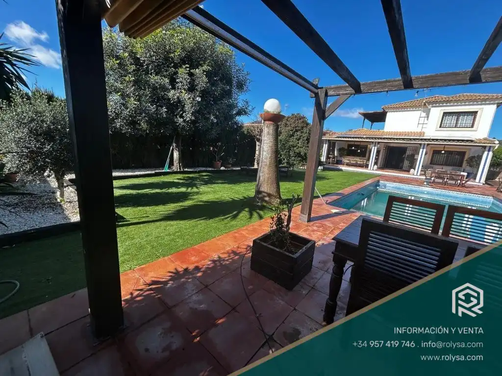 Casa o chalet en venta en Alcolea