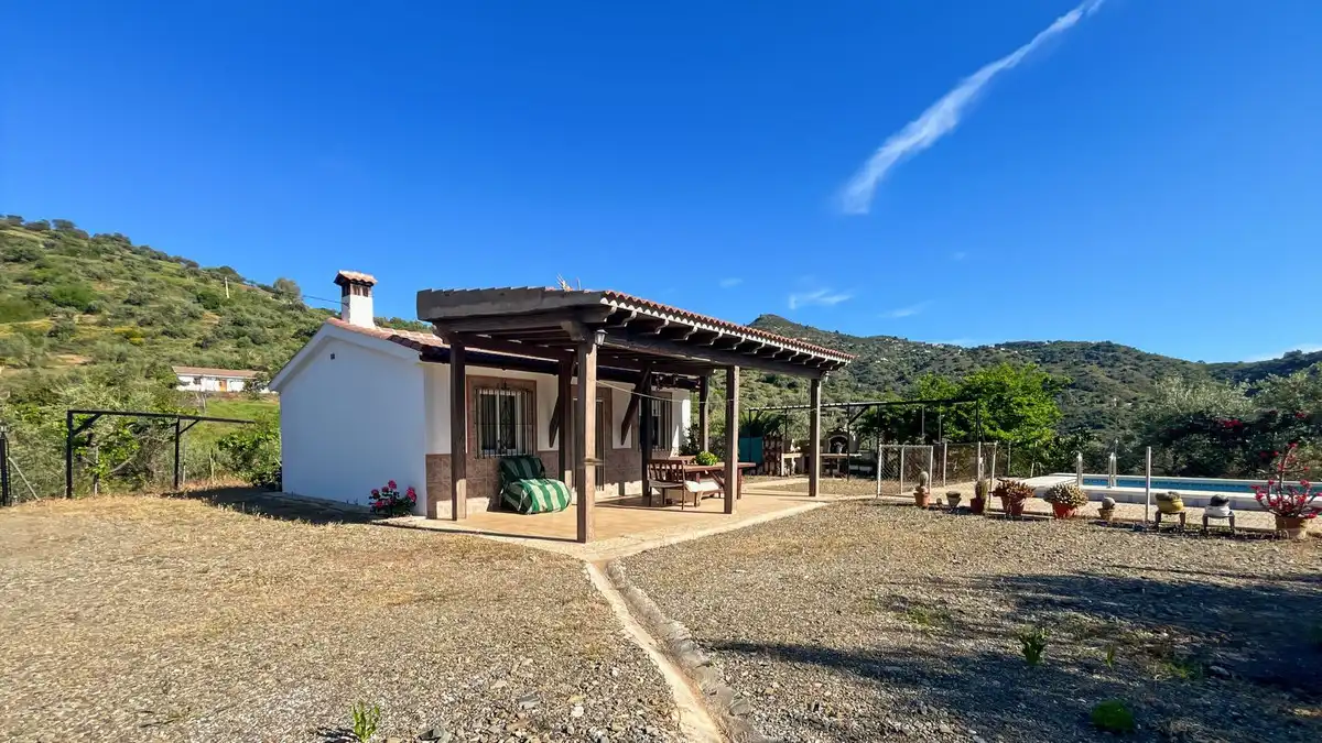 Jardí de Finca rústica en venda en Málaga amb Aire condicionat, Traster i Piscina