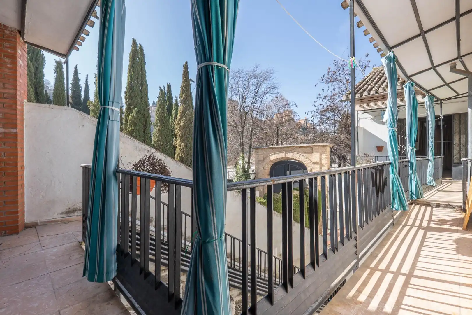 Außenansicht von Wohnung zum Verkauf in Granada