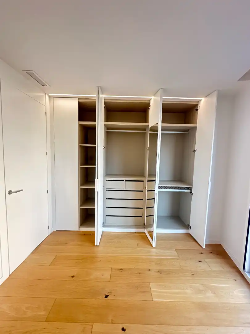 Dormitori de Àtic de lloguer en Valencia amb Aire condicionat, Calefacció i Parquet