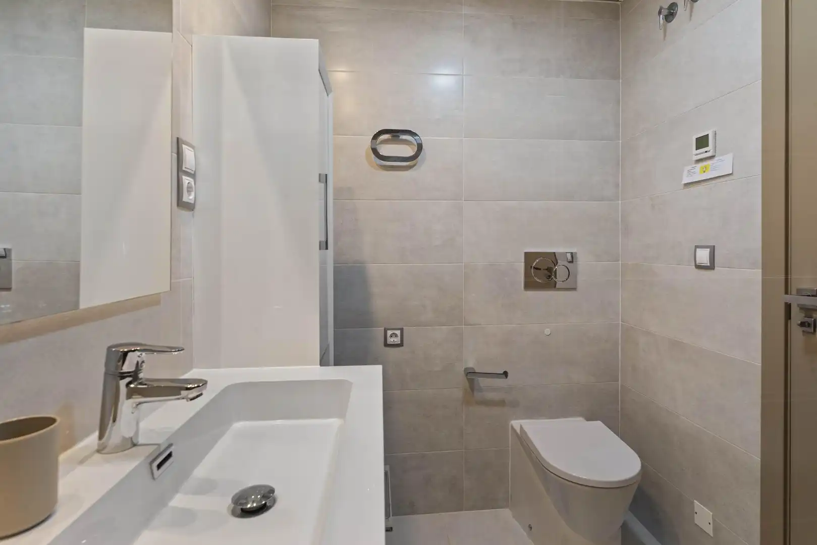 Bany de Apartament en venda en Elche / Elx amb Aire condicionat, Calefacció i Jardí privat