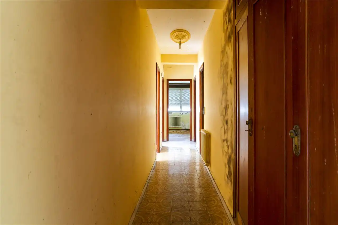 Flat for sale in Ordes