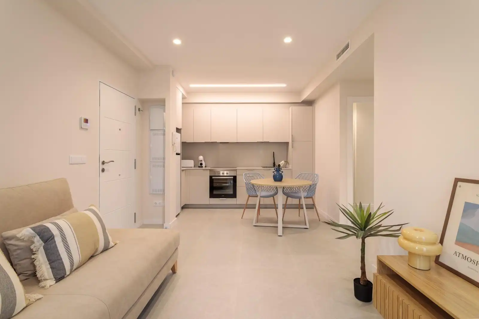 Living room of Flat for rent in Elche / Elx  with Air Conditioner, Parquet flooring and Furnished