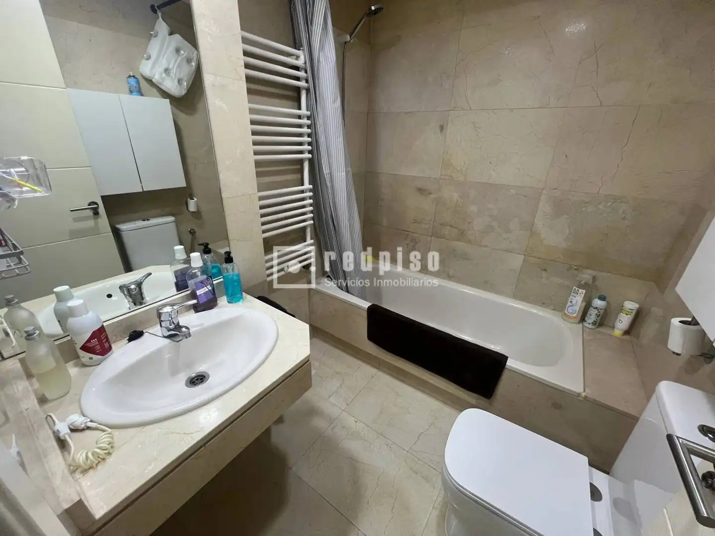 Badezimmer von Wohnung zum Verkauf in Collado Villalba mit Klimaanlage, Heizung und Terrasse