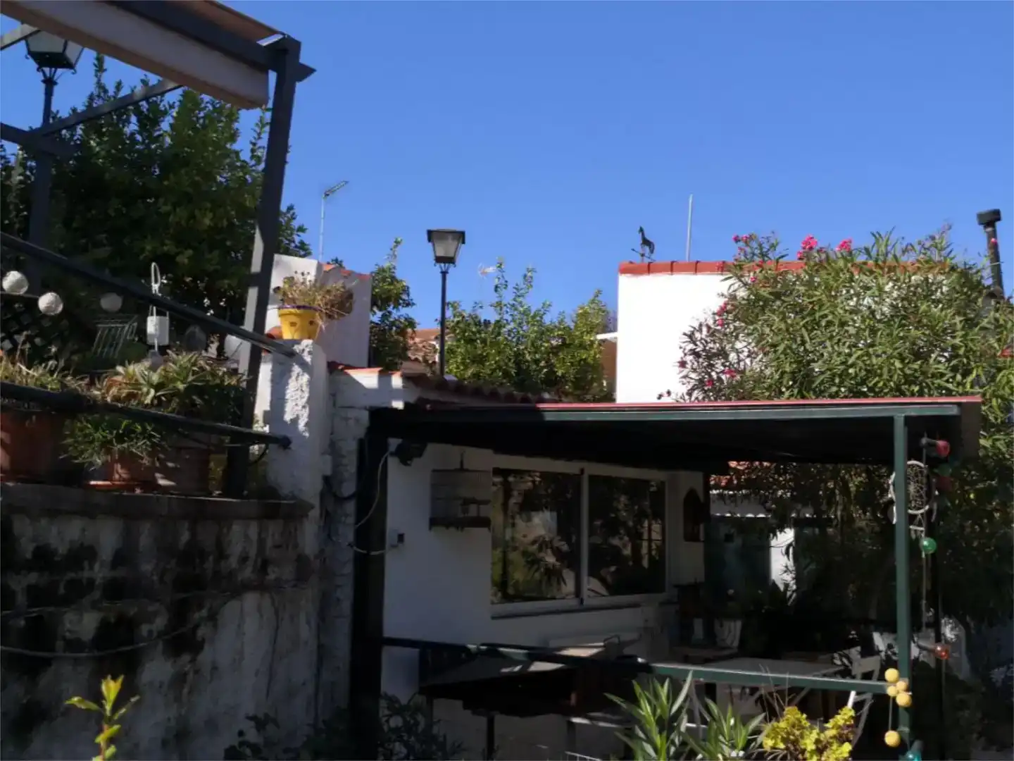 Pis en venda en El Castillo de las Guardas amb Aire condicionat, Jardí privat i Traster