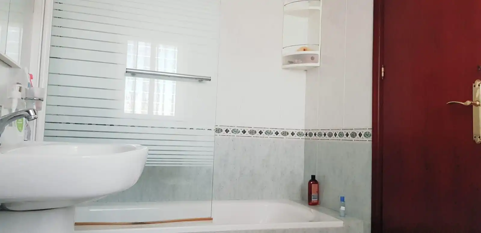 Baño de Casa o chalet de alquiler en Chiclana de la Frontera con Jardín privado y Piscina