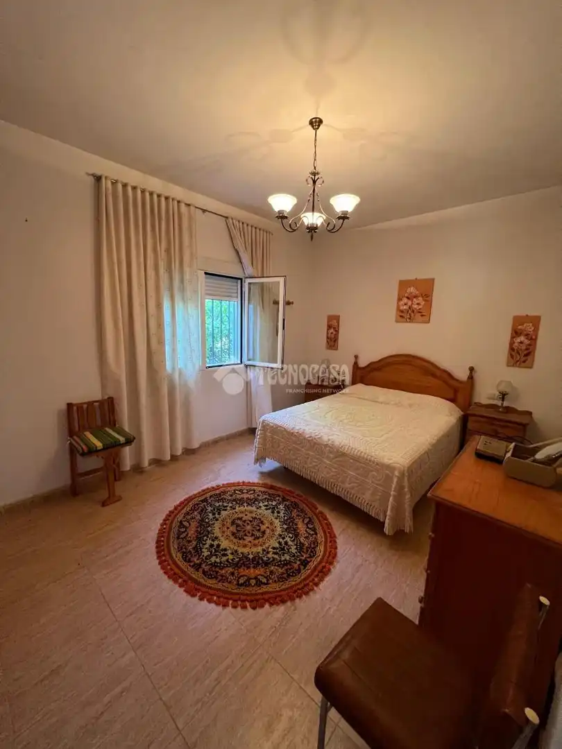 Casa rústica amb terrassa en venda a Baeza, imagen 14
