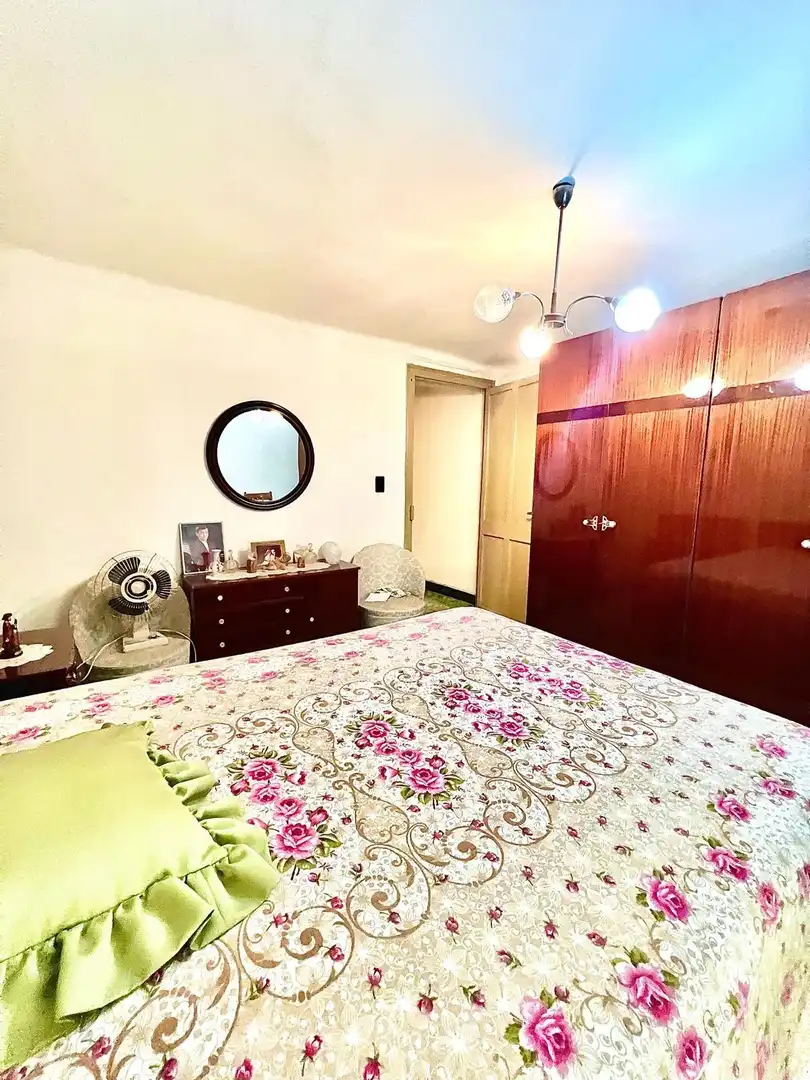 Dormitori de Casa o xalet en venda en Riba-roja d'Ebre amb Aire condicionat, Calefacció i Terrassa