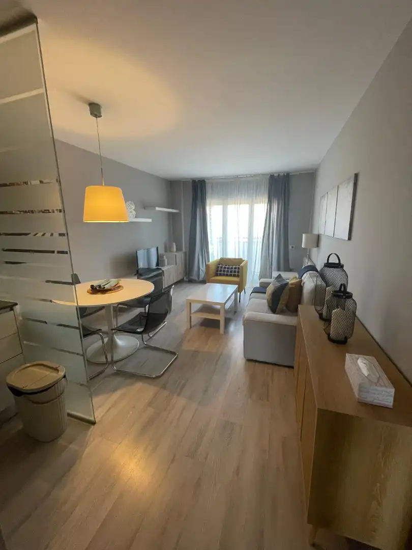 Sala d'estar de Apartament de lloguer en Fraga amb Aire condicionat, Calefacció i Parquet