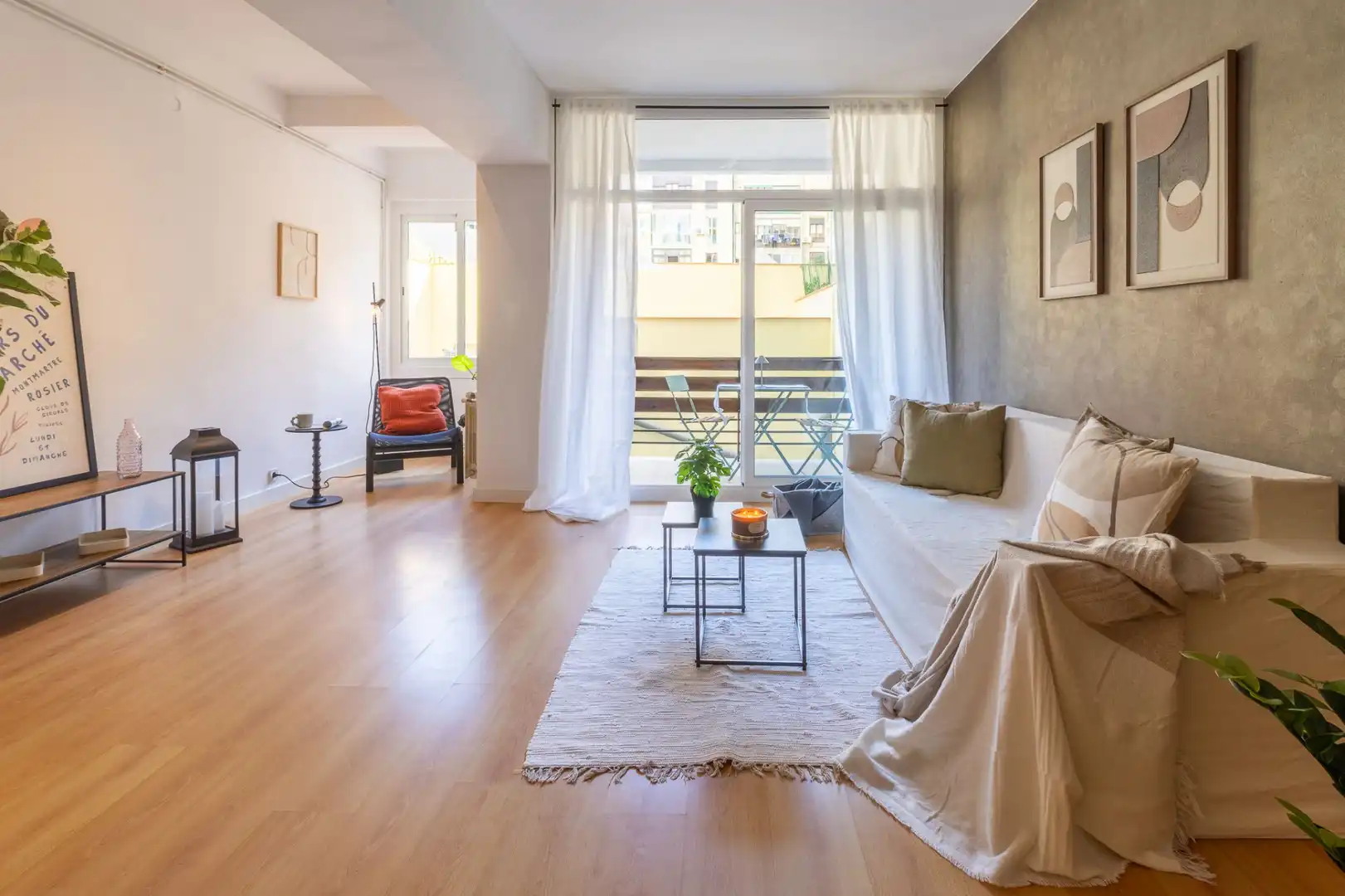 Sala d'estar de Pis en venda en Barcelona amb Aire condicionat, Calefacció i Terrassa
