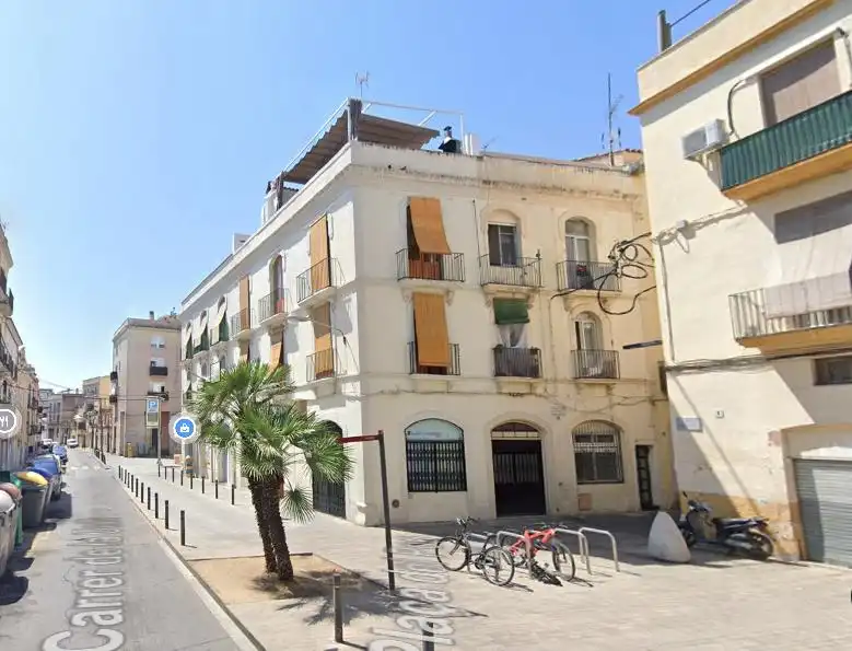 Local comercial en venta en de la Unió 2