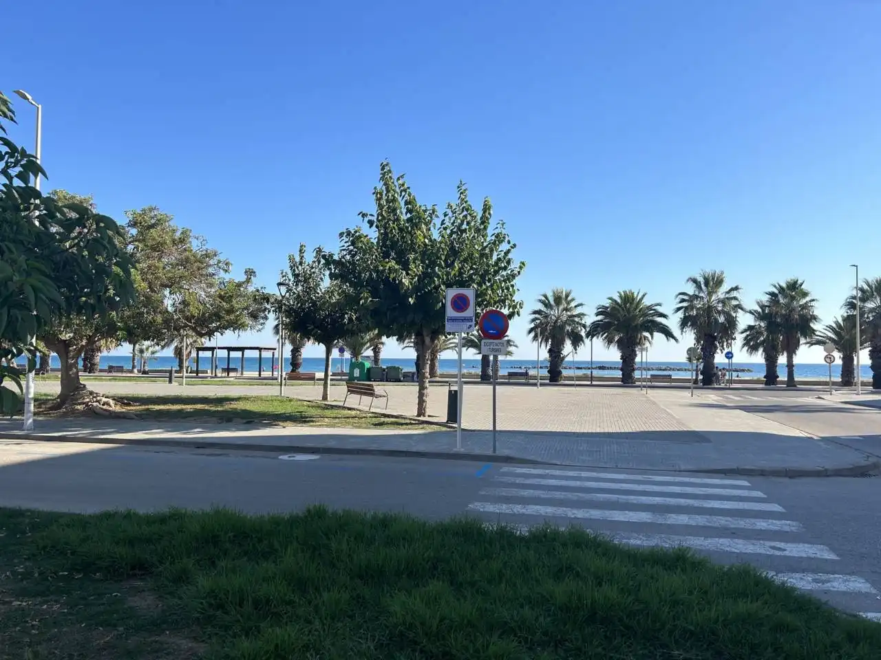 Exterior view of Flat for sale in Cubelles  with Air Conditioner, Heating and Terrace