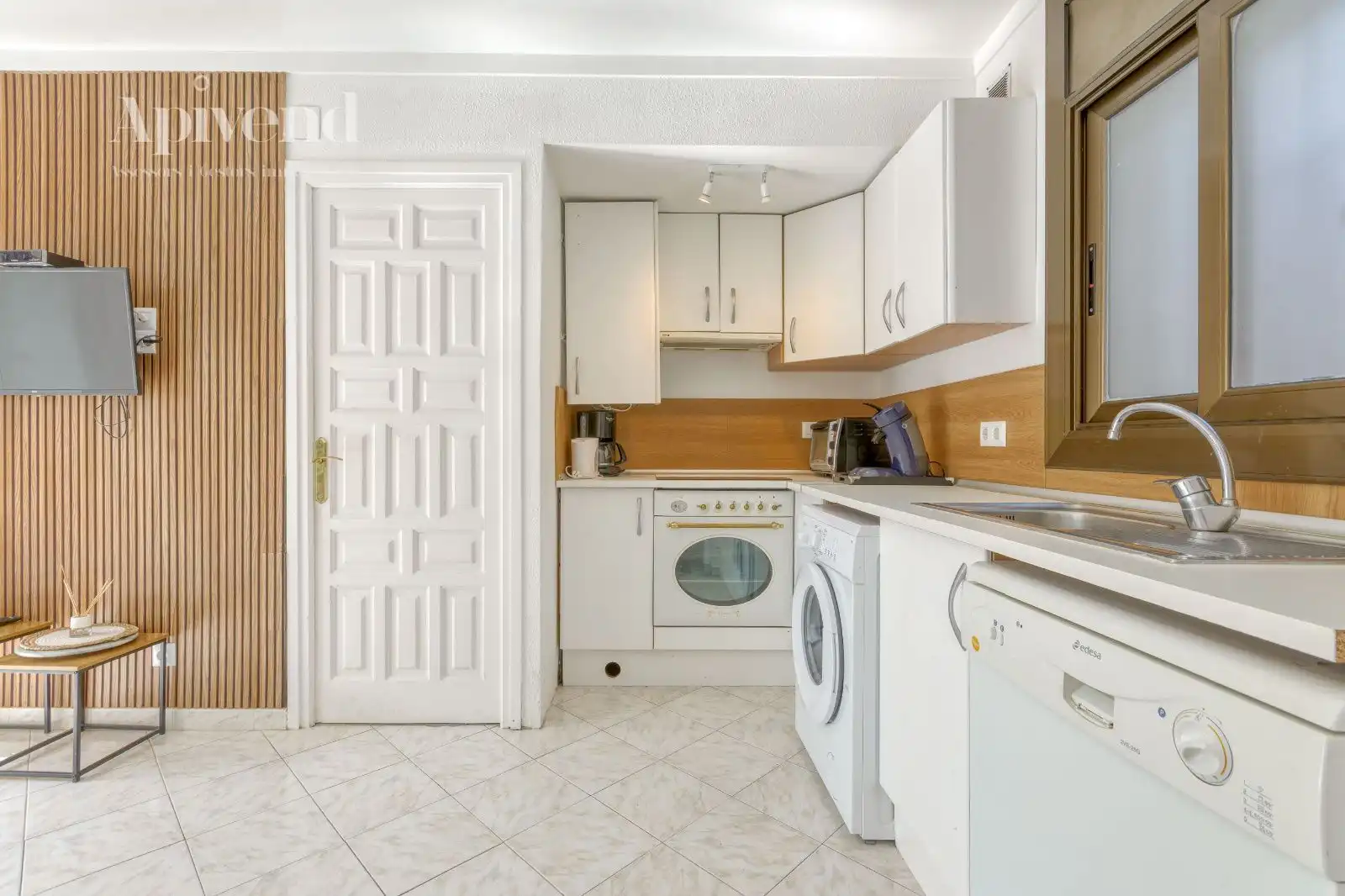Flat with pool for sale in Josep Carner, imagen 14