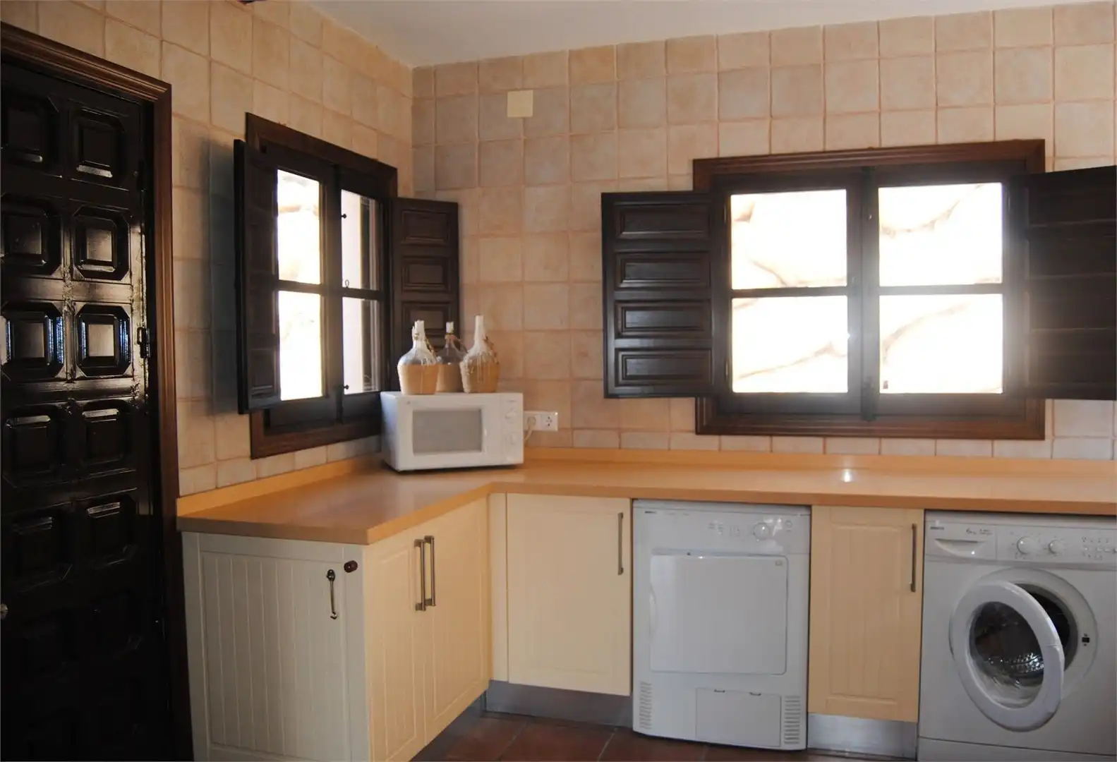 Cocina de Casa o chalet en venta en Vélez-Málaga con Aire acondicionado, Jardín privado y Terraza