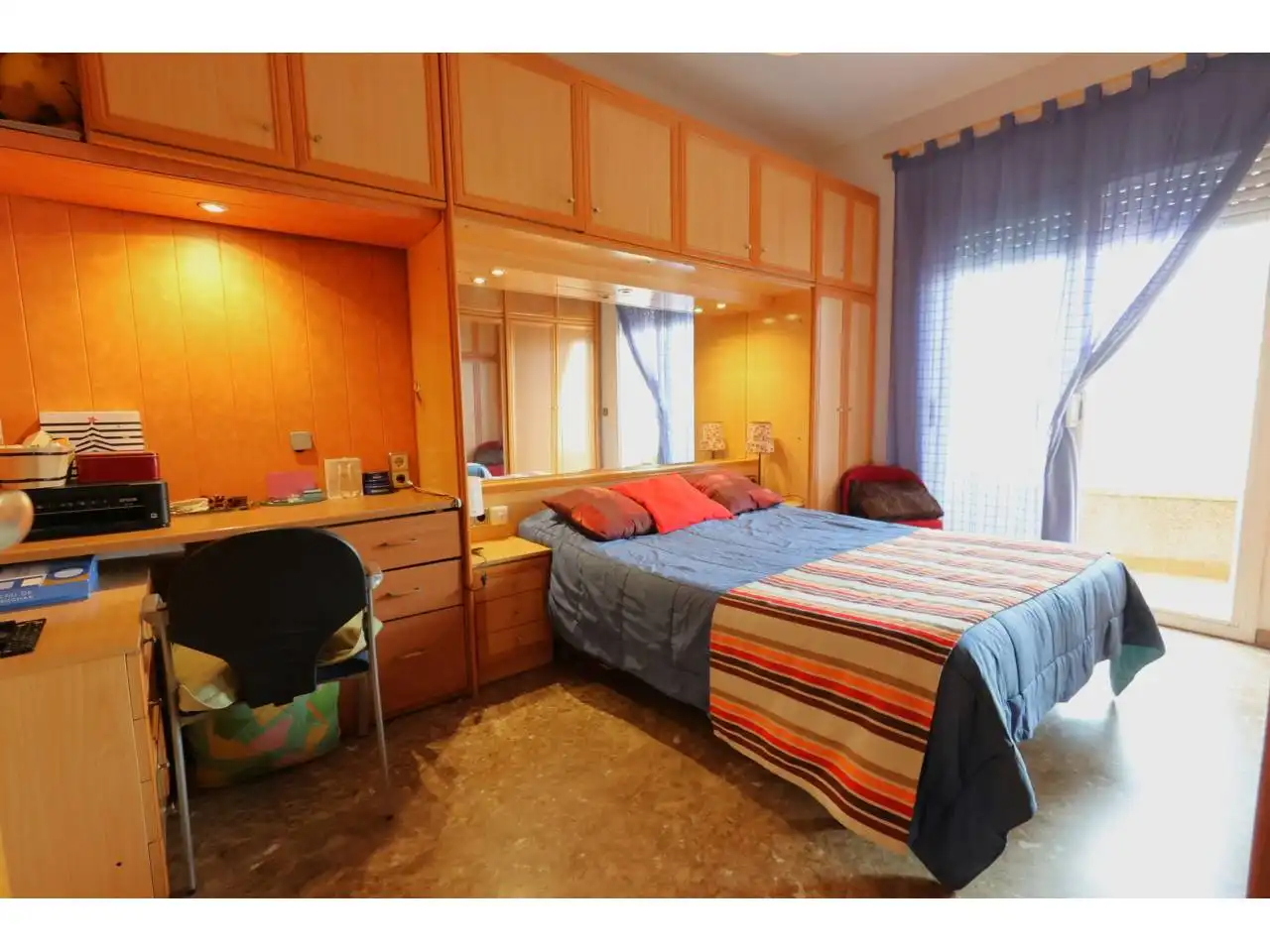 Schlafzimmer von Maisonette zum Verkauf in L'Hospitalet de Llobregat mit Klimaanlage, Heizung und Terrasse