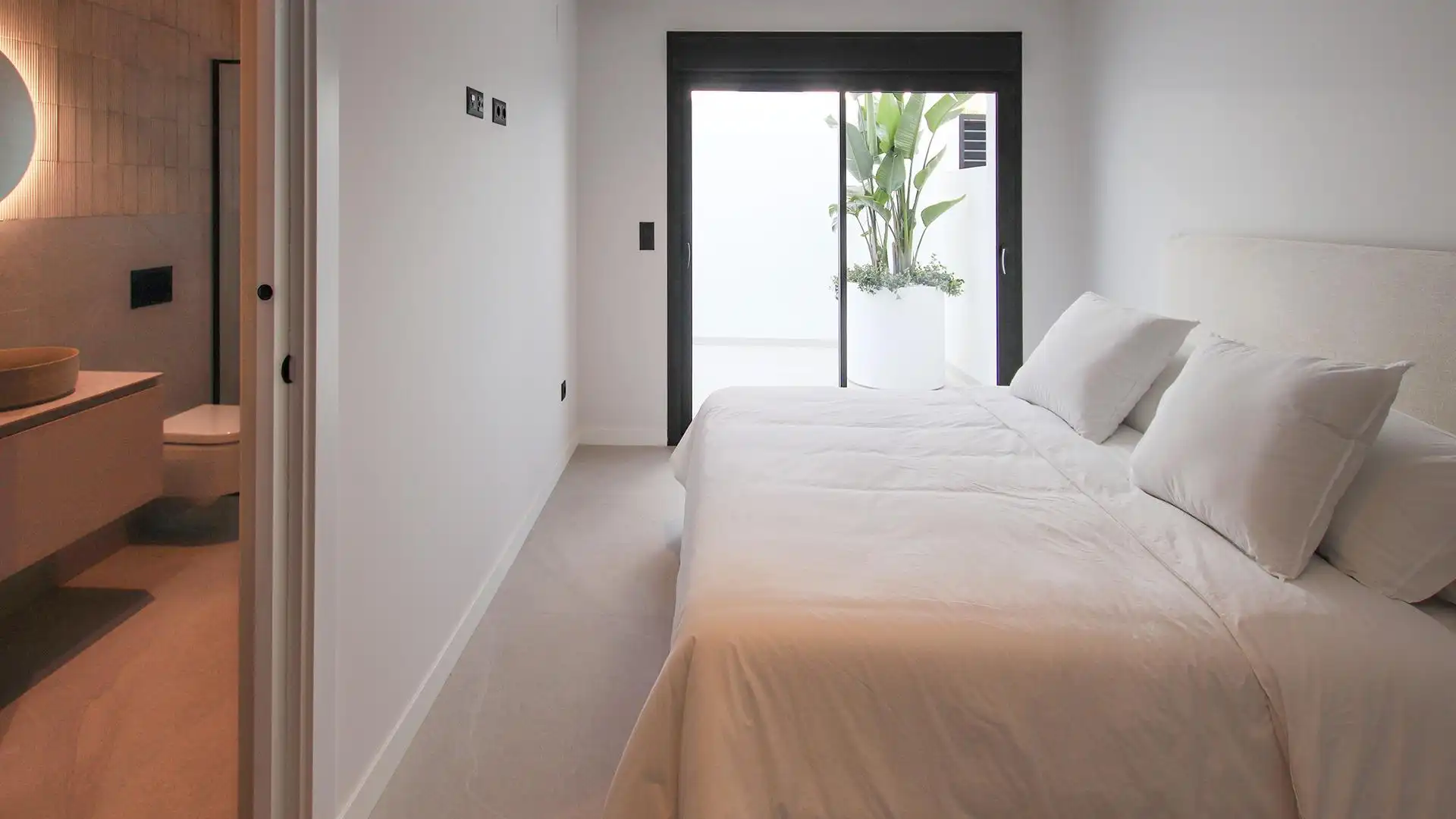 Dormitori de Casa o xalet en venda en Rojales amb Aire condicionat, Jardí privat i Terrassa