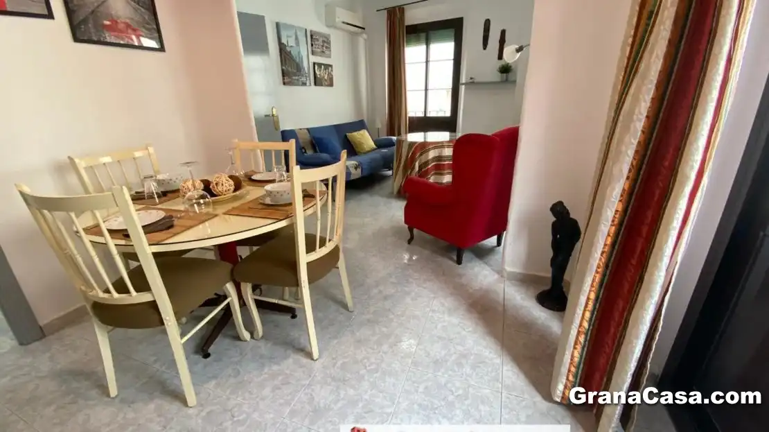 Dining room of Flat for rent in Granada  with Air Conditioner, Heating and Furnished