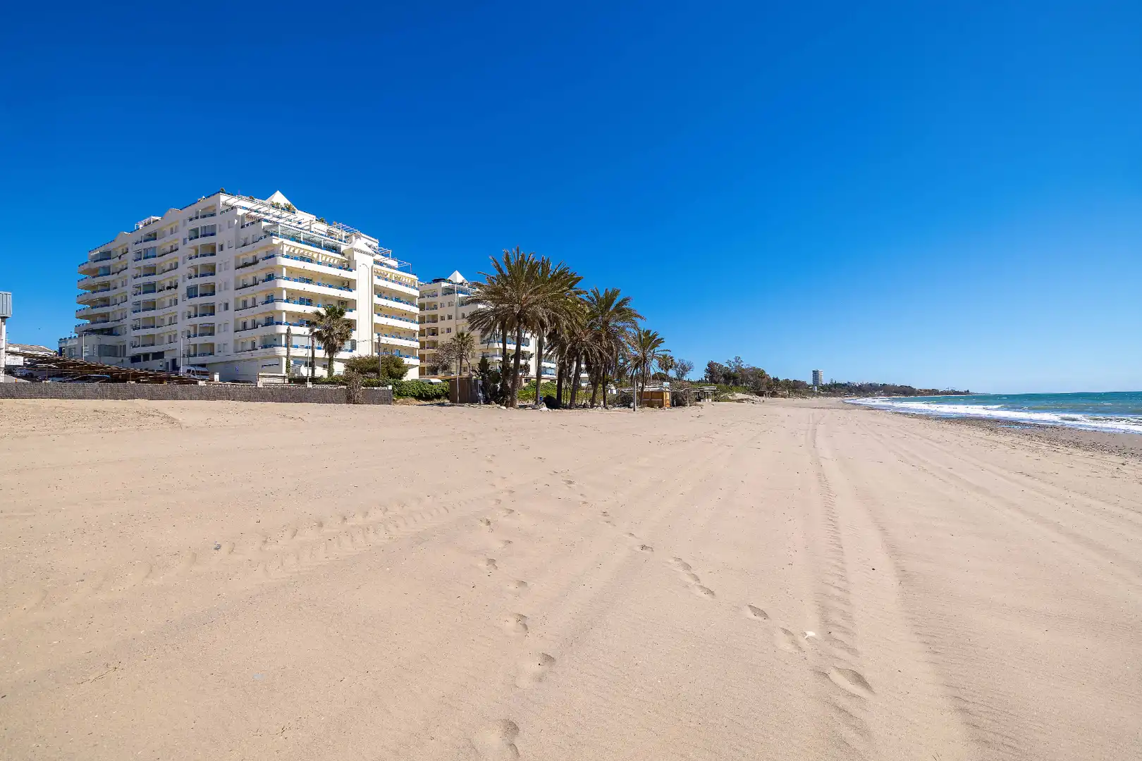 Schlafzimmer von Wohnung zum Verkauf in Marbella mit Klimaanlage, Heizung und Terrasse