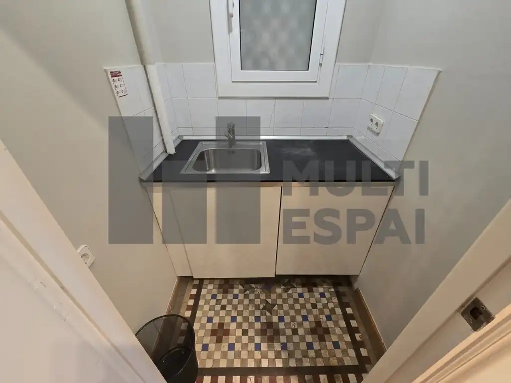 Office space with lift to rent in Passeig de Gràcia, imagen 15